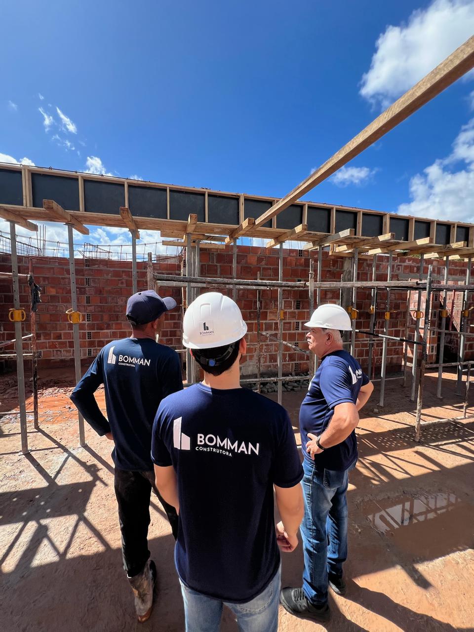 Equipe Bomman em obra - registro 3